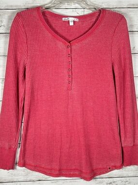 Seven7 Long Sleeve Scoop Neck Snap Front Waffle Knit Henley Pink M